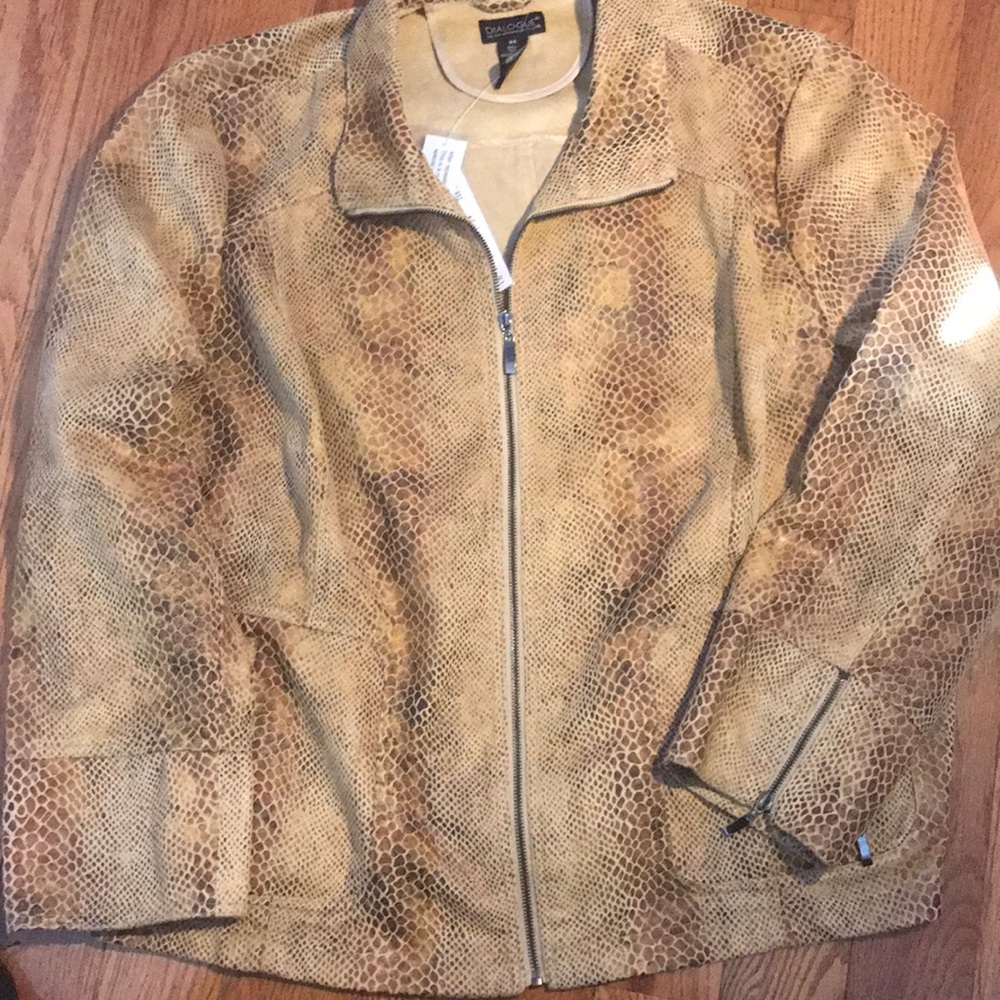 Washable Reptile NWT Jacket